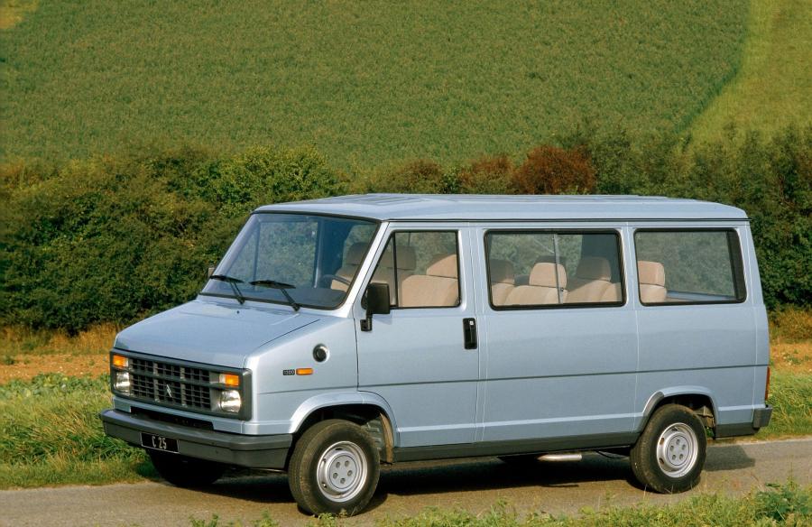  Citroen C25 Combi (230) 1981 года  (фото 1 из 3)